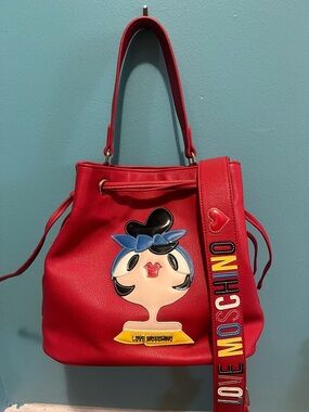 NWT RARE Love Moschino Red Drawstring Shoulder Hobo Bag with Olive Oyl design